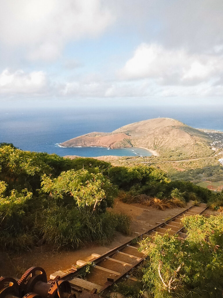 koko-head-crater-hike-in-oahu